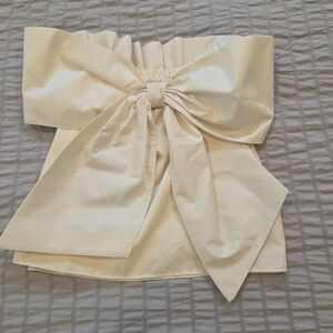 Fate Cream Off-Shoulder Top with Bow